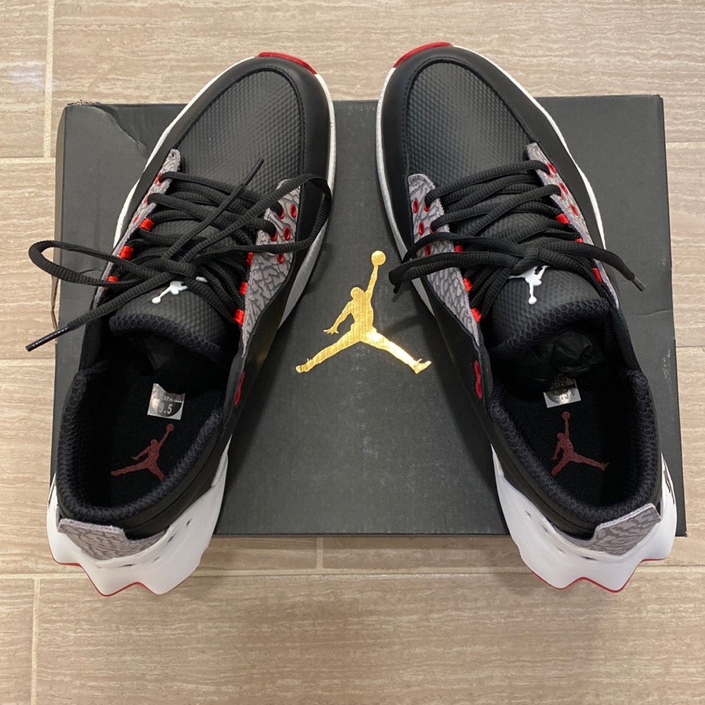 Nike JORDAN ADG 2 (Size 9.5)